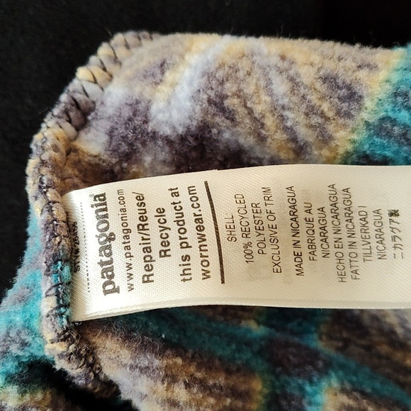 Patagonia fleece size small - Picture 4 of 4